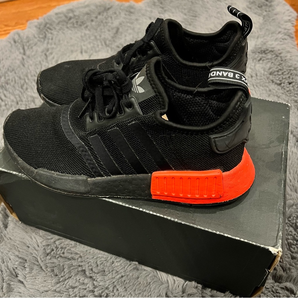 Adidas NMD_R1J Black & Red Sneakers